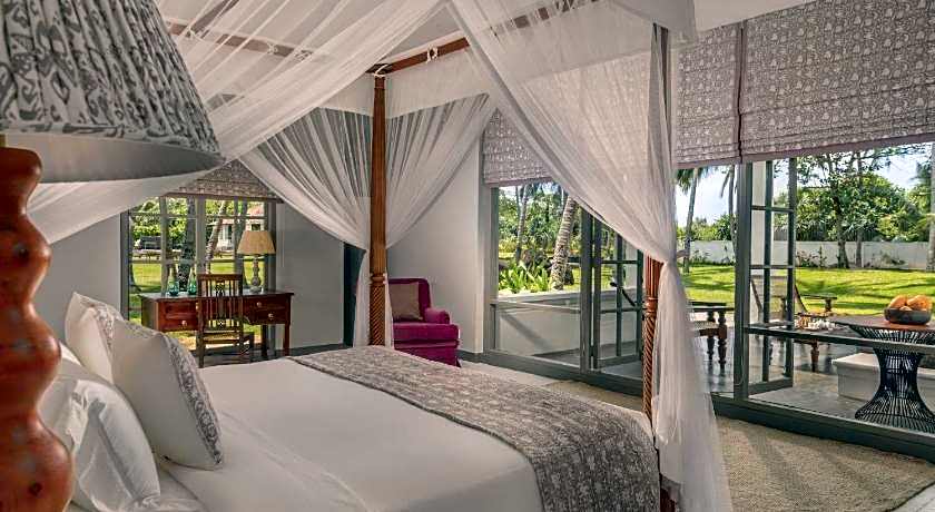 The Villa Bentota By KK Collection