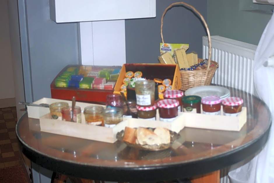 Logis Hôtel Restaurant de la Dore