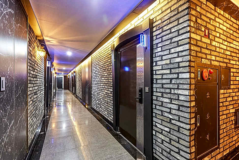 Dongducheon G7 Hotel
