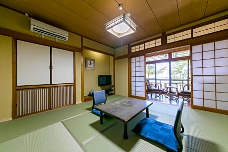 Japanese-Style Room with Shared Bathroom - Annex