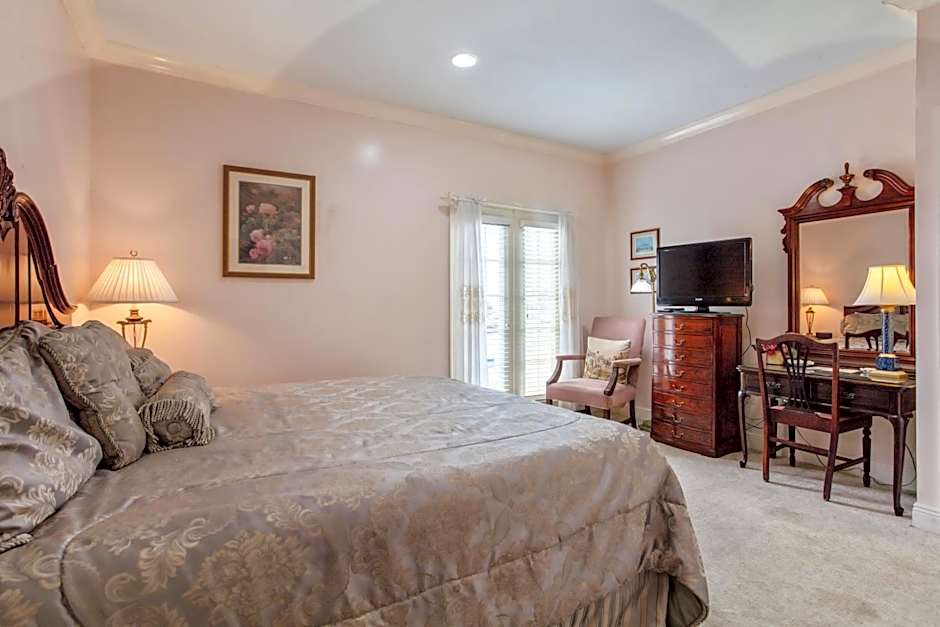 Edgewater Inn - Biloxi Beach