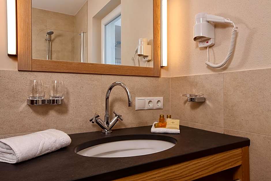 Hotel Enzian & Apartmenthotel Johannes