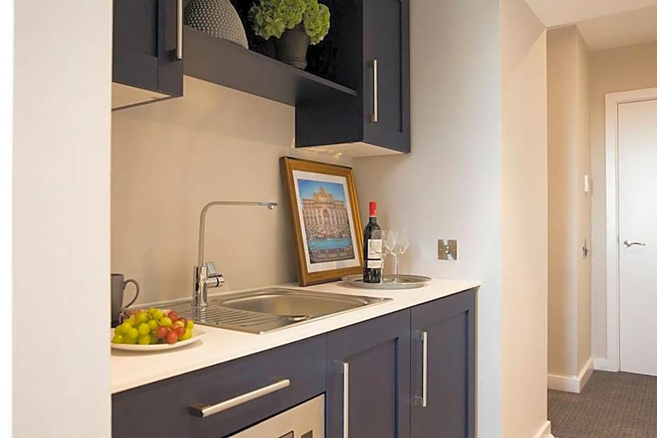 Metro Hotel Dublin Airport