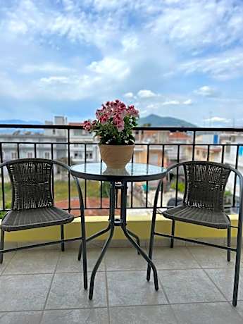 Standard Twin Room with Garden View