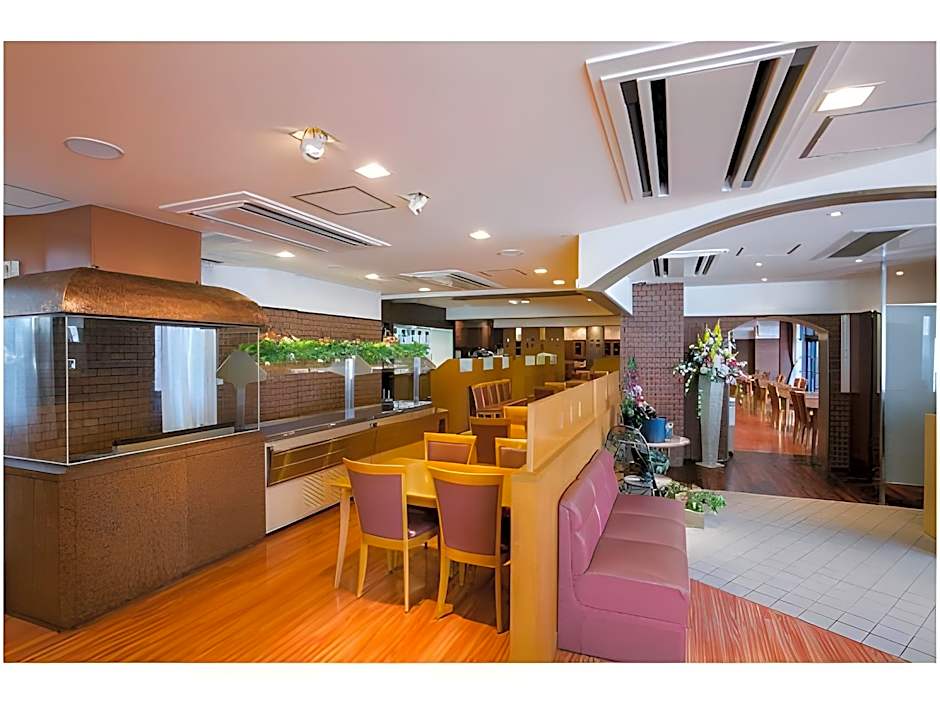 Yamanishi Welfare Memorial Hall
