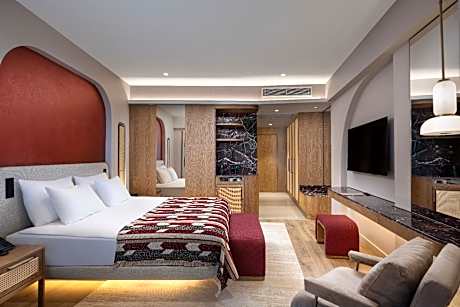 Superior Pool Access