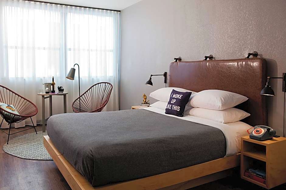 Moxy by Marriott New Orleans Downtown/French Quarter Area