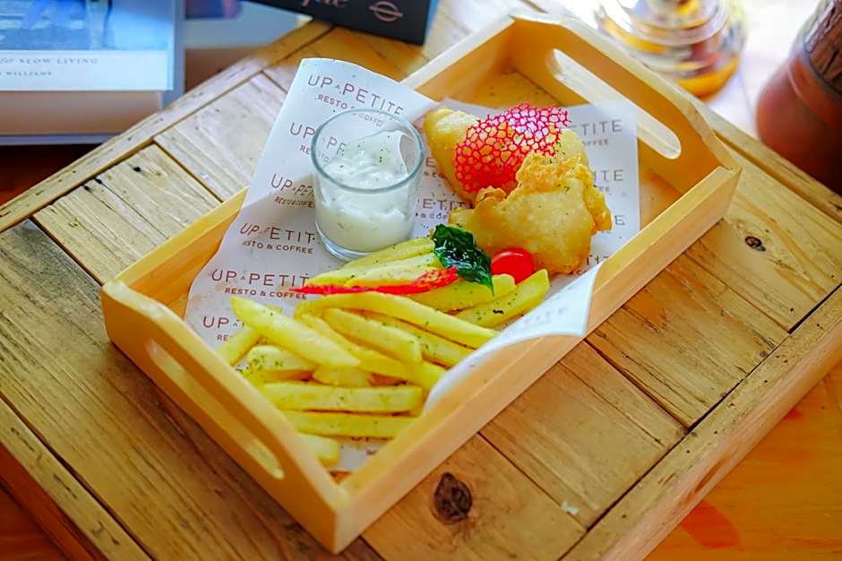 Up-Peak Hotel Simpang Lima Semarang Formerly HA-KA Simpanglima Hotel Semarang