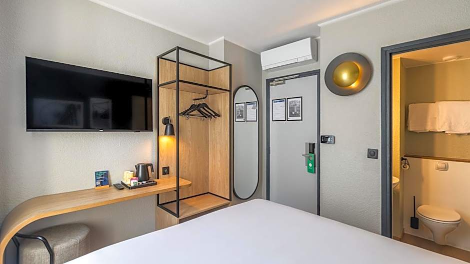 Campanile PRIME - Paris Levallois-Perret
