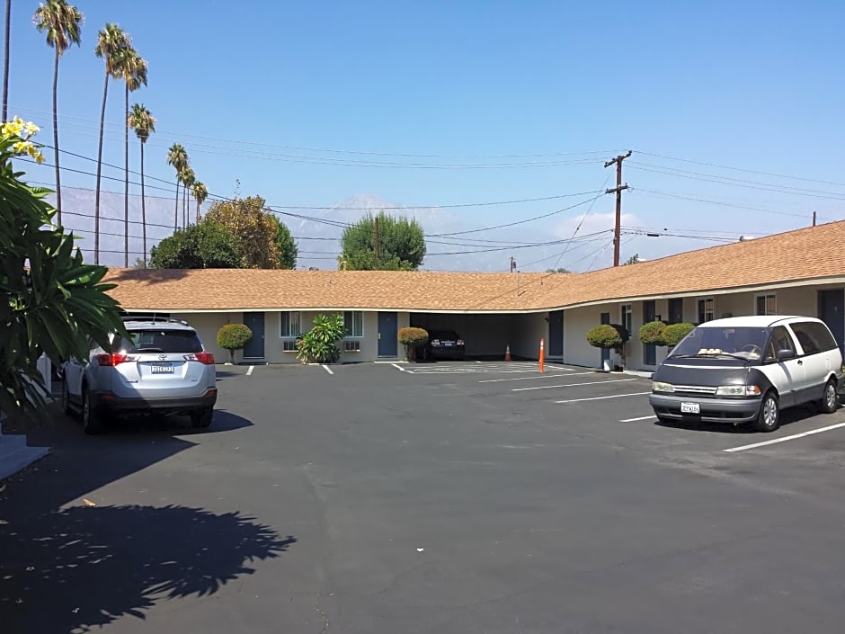 New Kansan Motel