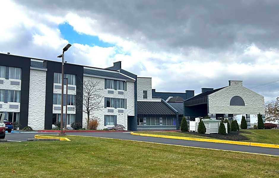 Days Inn by Wyndham Carlisle South