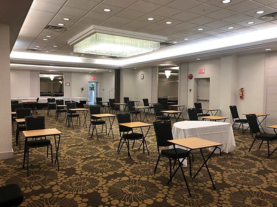 Executive Suites Hotel Burnaby