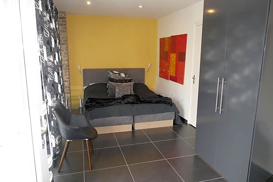 Foto 1 di 23 di Standard 2 Beds