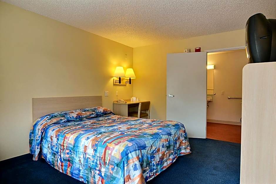 Motel 6-Seattle, WA - South