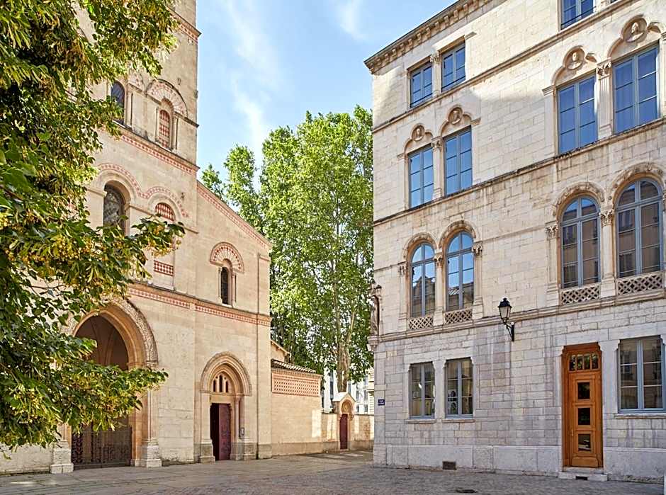 Photo 1 of 50 of Hôtel de l'Abbaye Lyon - Boutique Hôtel