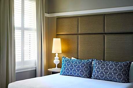 Hotel Kurrajong Canberra