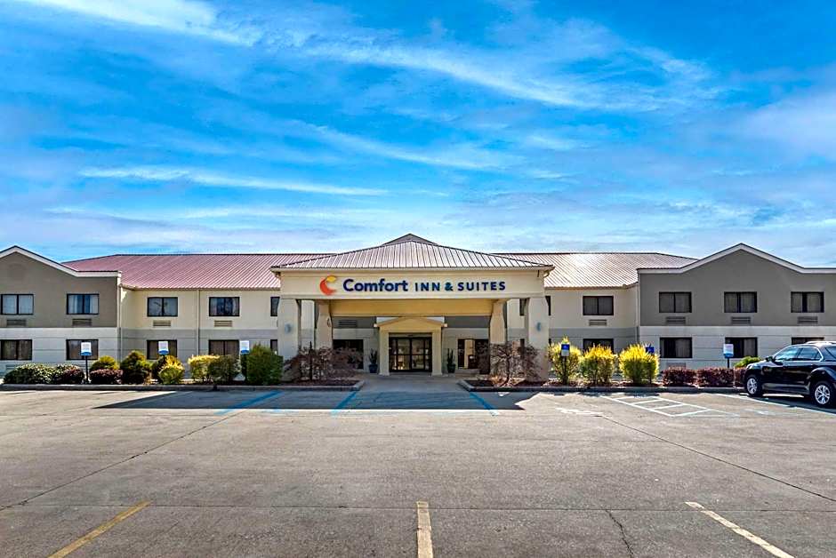 Comfort Inn & Suites Leeds I-20