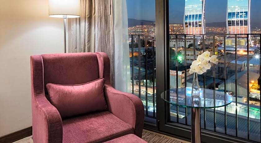 Hilton Garden Inn Izmir Bayrakli