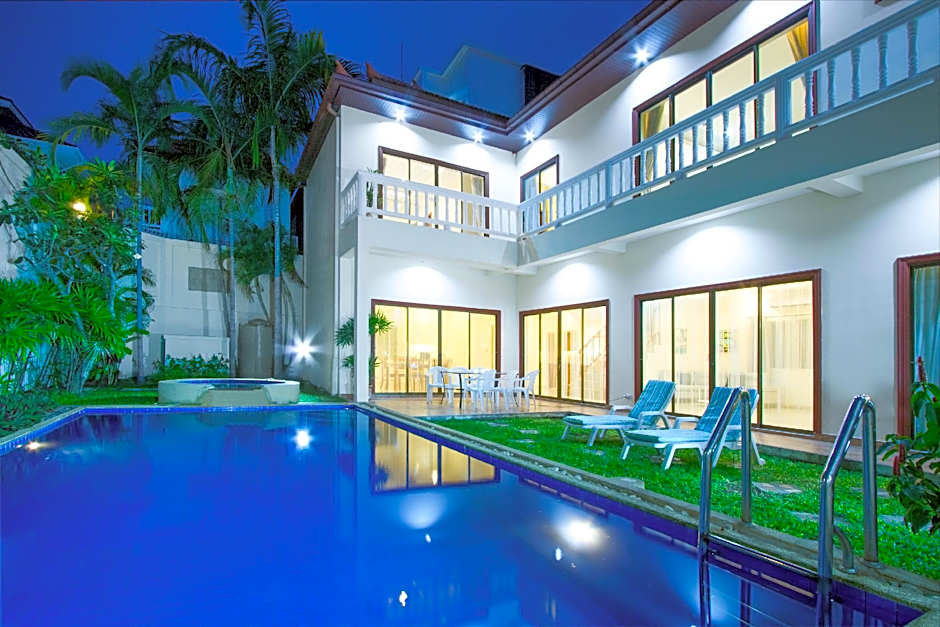 Avoca Pool Villas