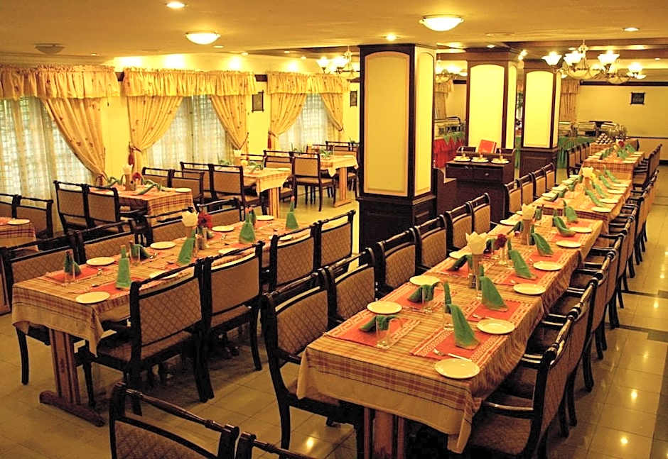 Eastend Munnar Hotel