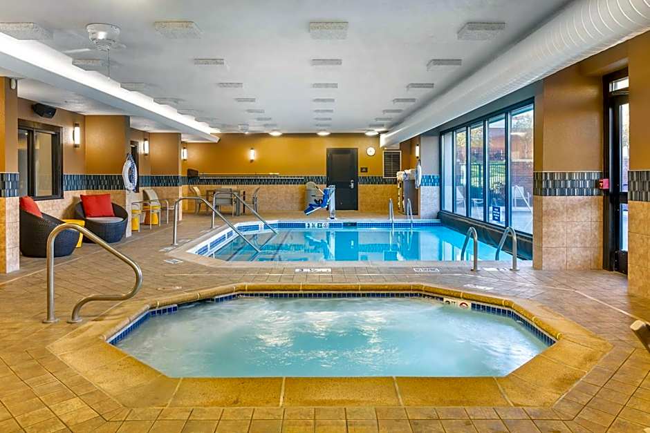 DRURY INN & SUITES ST LOUIS SOUTHWEST