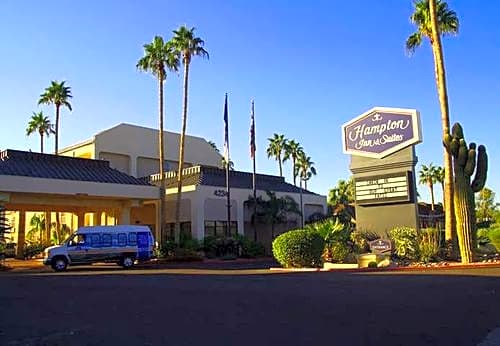 GreenTree Inn Phoenix Sky Harbor