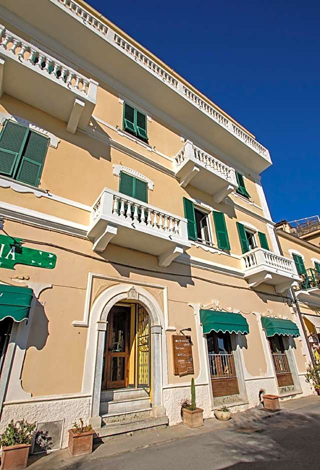 Hotel Baia