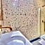 Follow the Sun Boutique Hostel - Pool, Breakfast & Sea Views