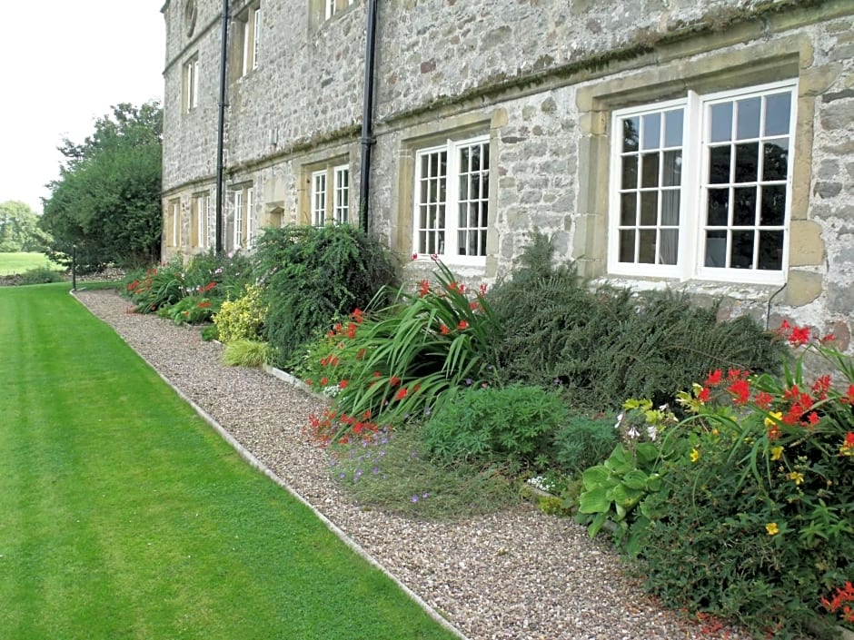 Braithwaite Hall Bed & Breakfast