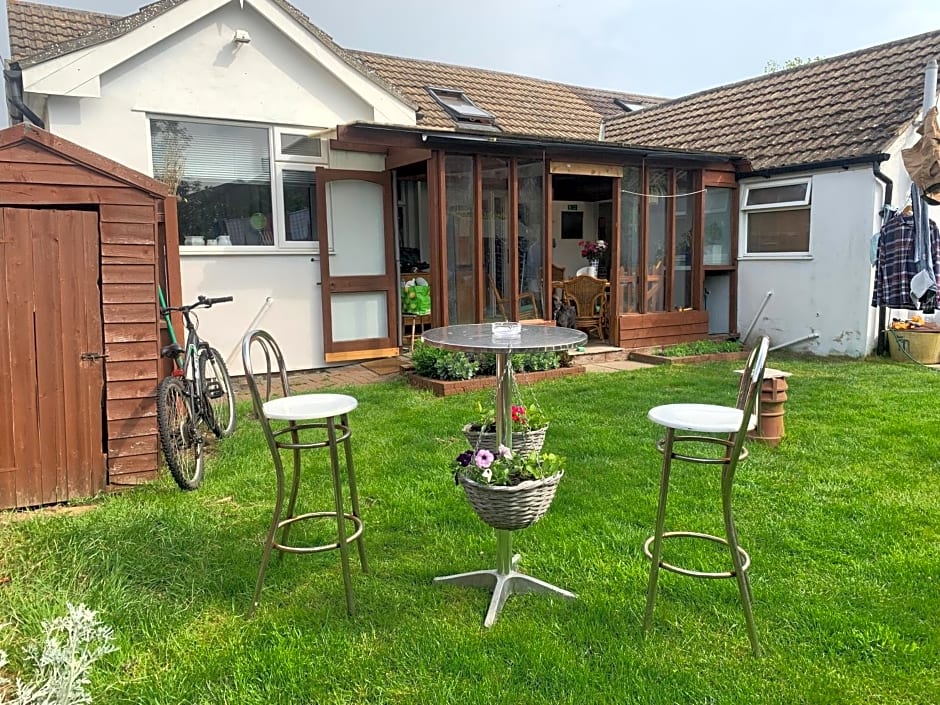 Hikers & Bikers Refuge