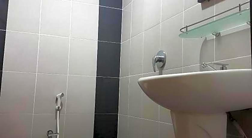 Perhentian Tivoli Inn