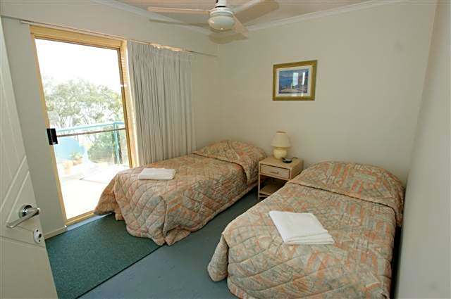 The Esplanade Riverview Holiday Apartments