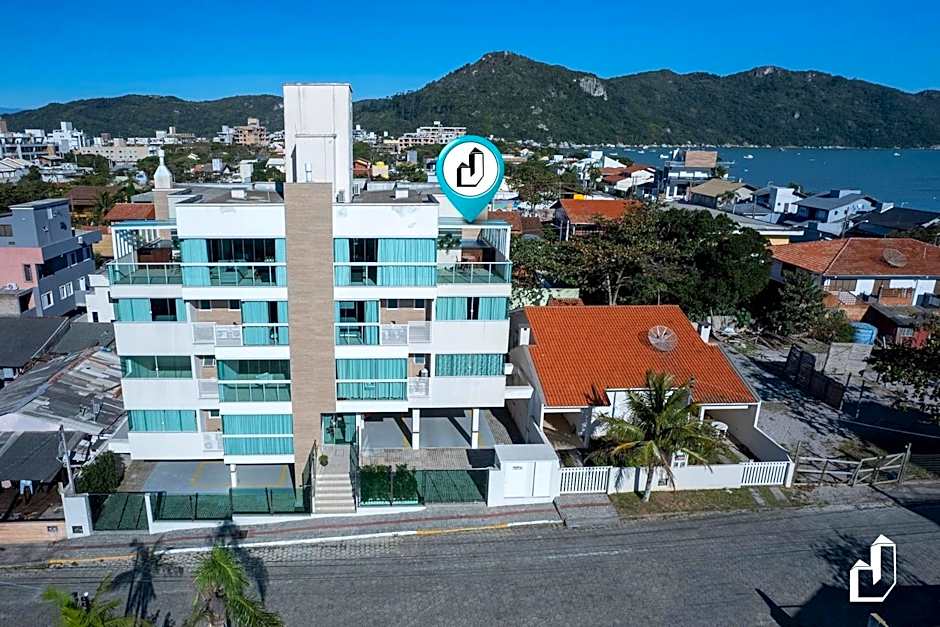 Cobertura 03 suítes, piscina privativa e vista mar