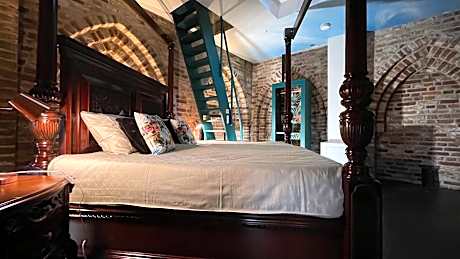 Penthouse Apartment