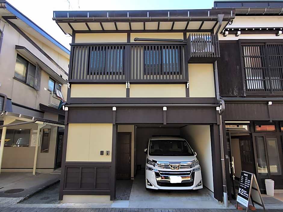 Hida Takayama's Town House