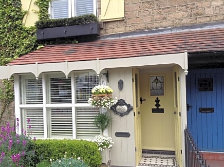 Waterside Cottage Bed and Breakfast