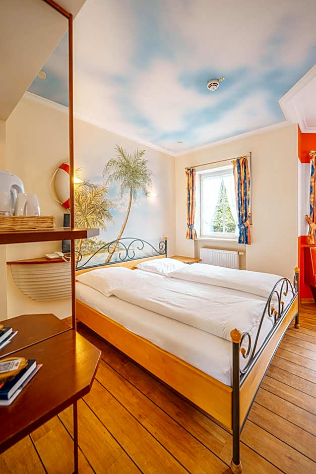 König Ludwig Design Hotel NEU Zimmer mit Sauna oder Whirlpool oder mehr