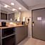 Holiday Inn Express & Suites Fayetteville University of Arkansas Area By IHG