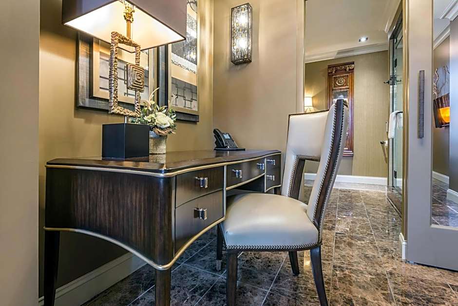 Curtiss Hotel, an Ascend Collection Hotel