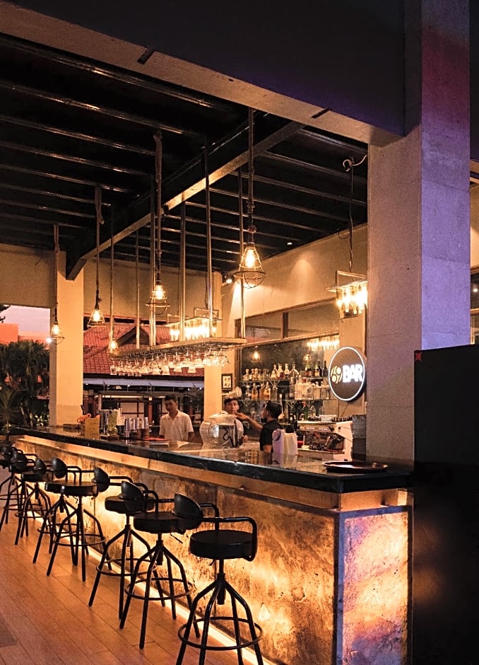 Grand Istana Rama Hotel