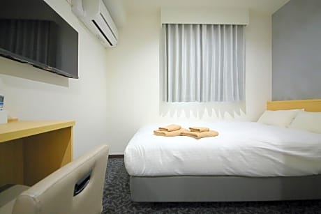 Double Room with Small Double Bed - Non-Smoking
