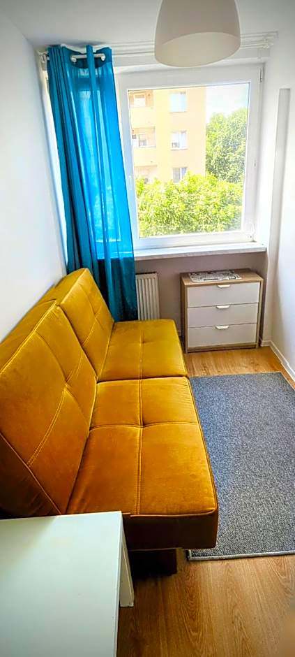 Ursus Rooms-Self Check-in