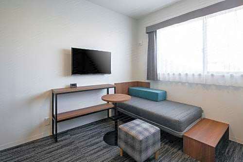 M's Hotel Nijojo Oike
