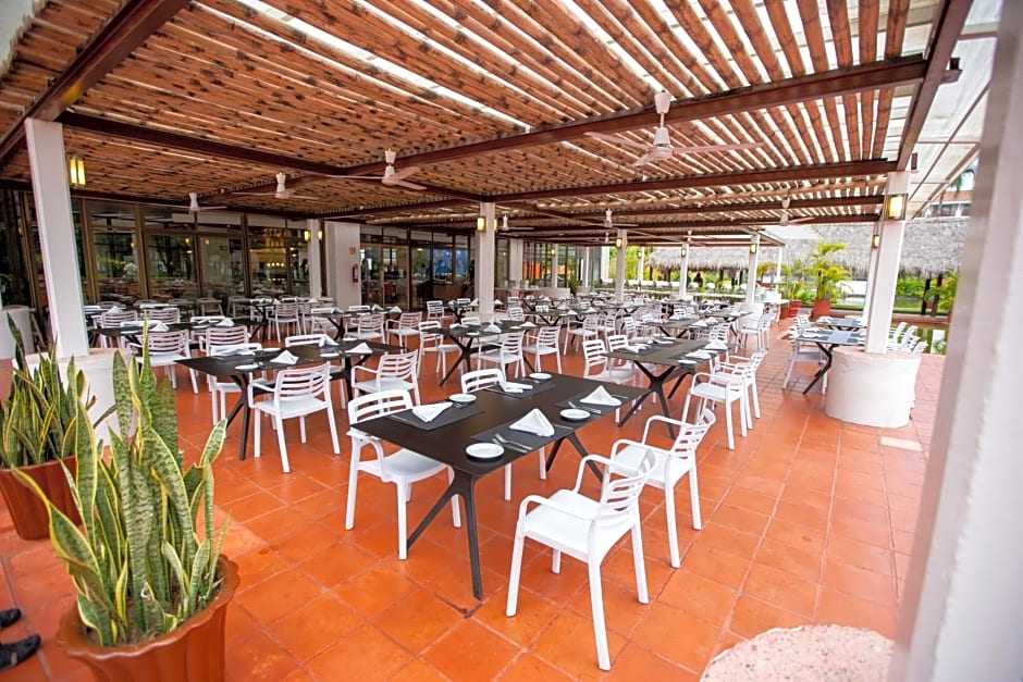 Meliá Puerto Vallarta - All Inclusive