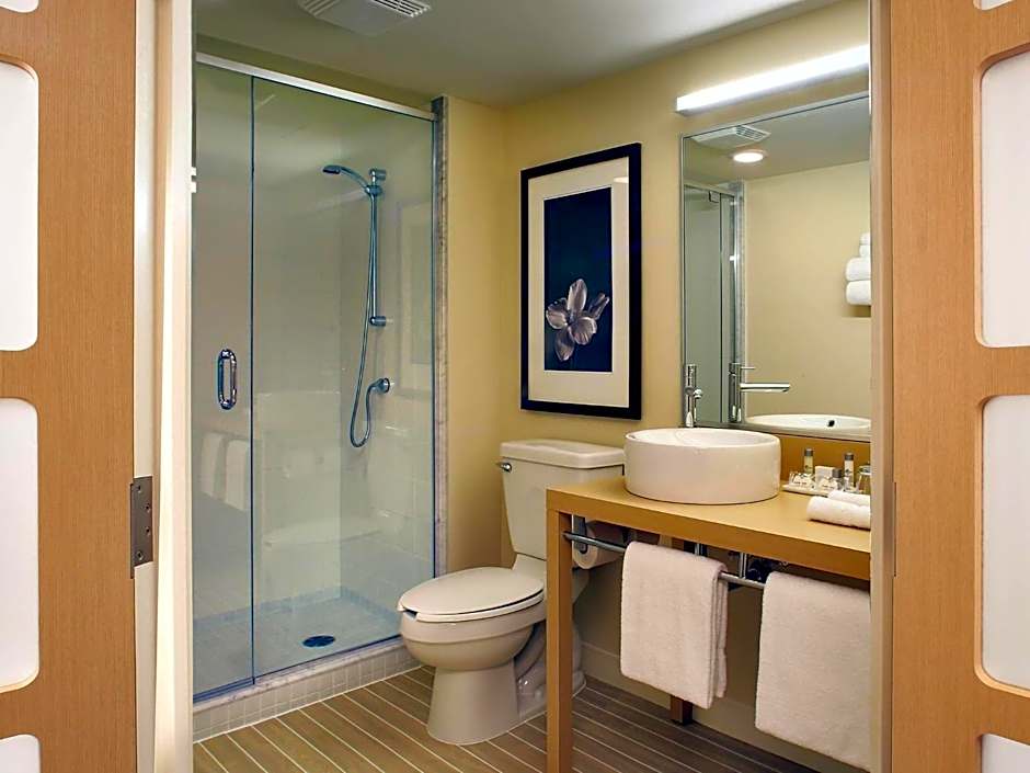 Novotel Montreal Aeroport