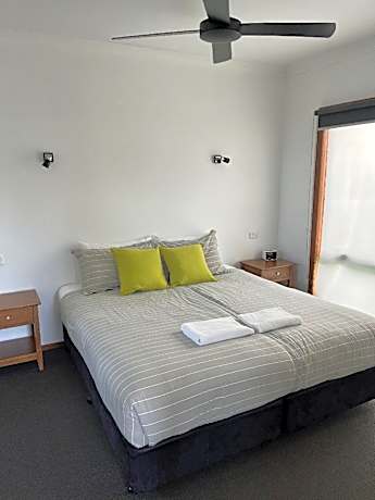 1-Bedroom Cottage
