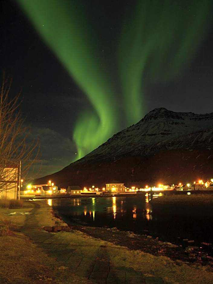 Bankinn - Hotel by Aldan