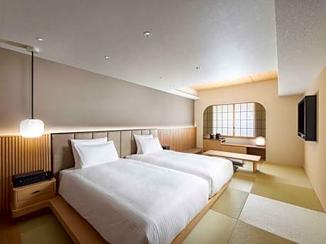 Executive Japanesetatami Suite with Two Single Beds