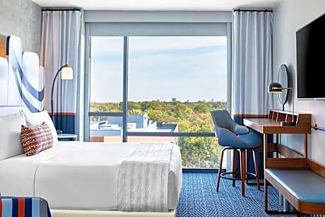 Deluxe Guest room, 1 King