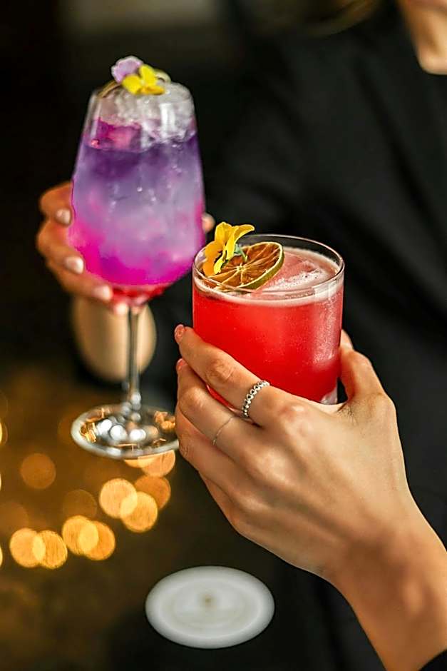 The Shelbourne, Autograph Collection